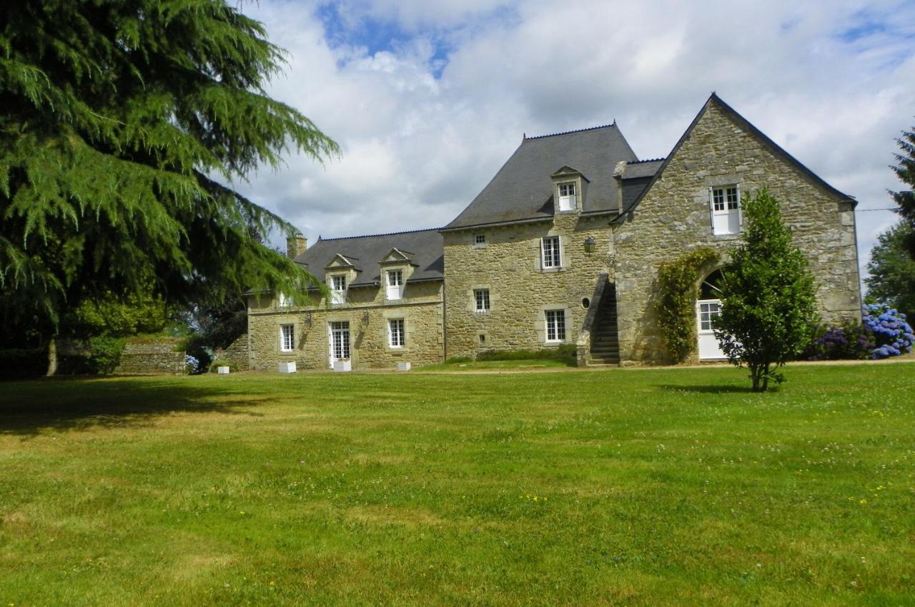 Manoir De Saint-Fiacre Bed and Breakfast Malansac Buitenkant foto